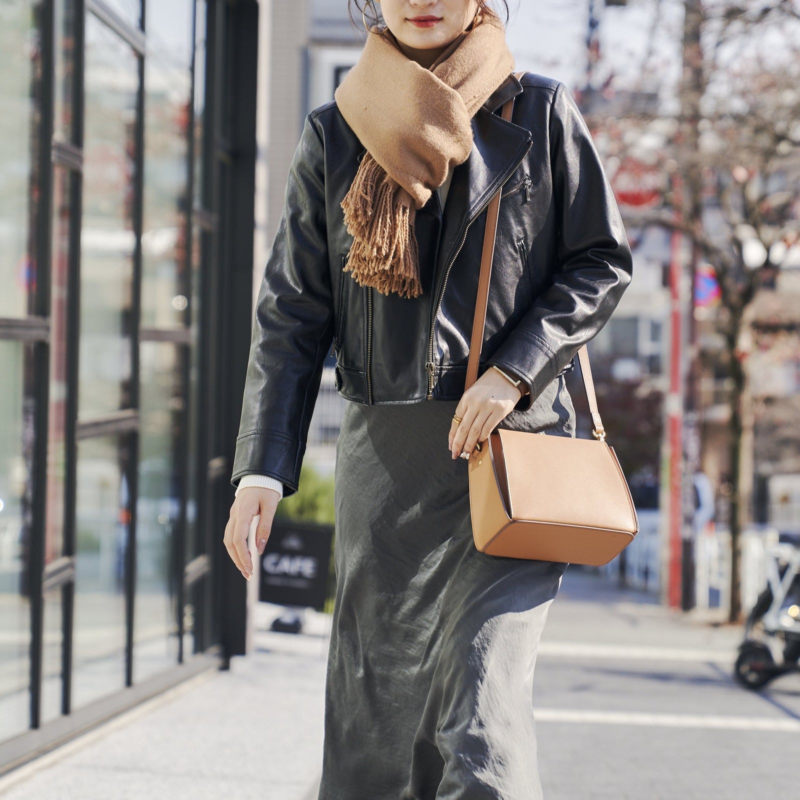 Pandora-Camel – Samuel Ashley Japan