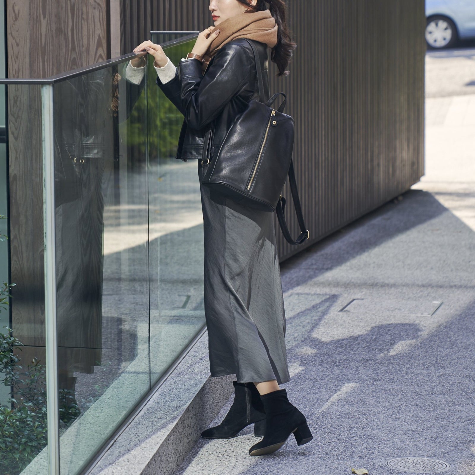 Vicki-Black – Samuel Ashley Japan