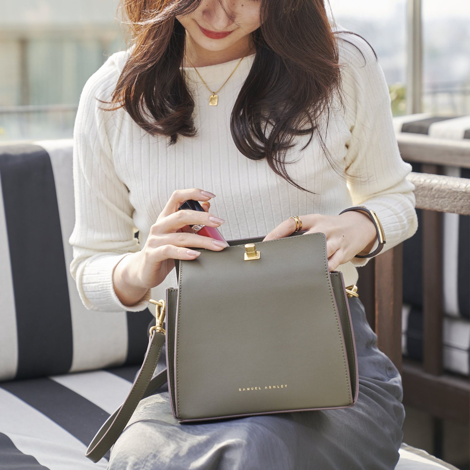 ショルダーバッグ　Samuel Ashley Pandora-Taupe Pandora-Taupe – Samuel Ashley Japan