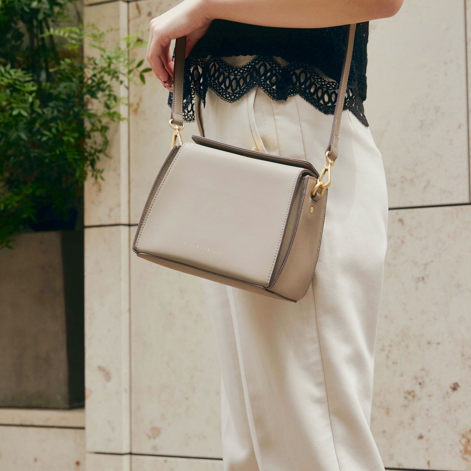 Pandora-Taupe – Samuel Ashley Japan
